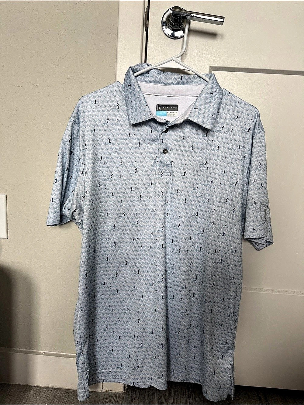 PGA Tour Geometric Polo Shirt in Blue Like New